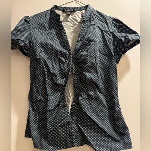 LIKE NEW! Club Monaco Black/White Polka Dot Stretch Eye Hook Blouse Sz L
